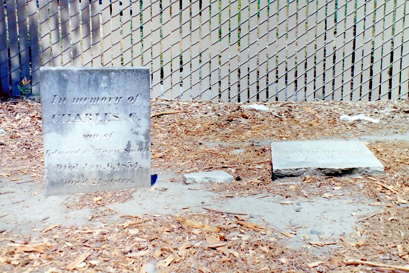 Centerville Pioneer Cemetery photo 3