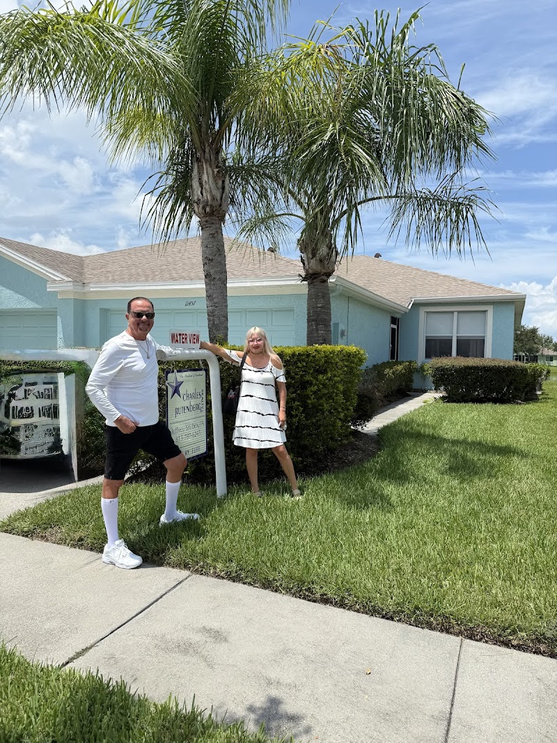 Carol & Colby Conologue - Keller Williams Realty photo 2