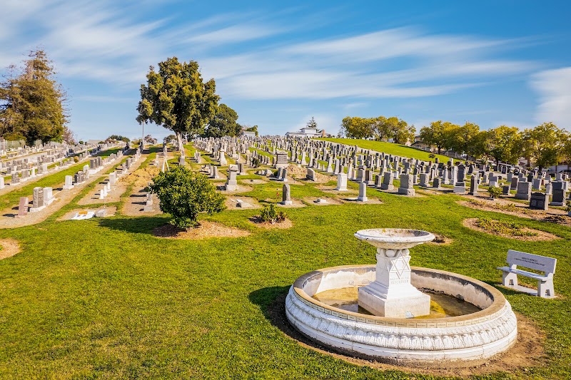 Home of Peace Jewish Cemetery photo 2