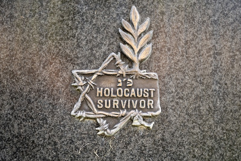 Home of Peace Jewish Cemetery photo 4