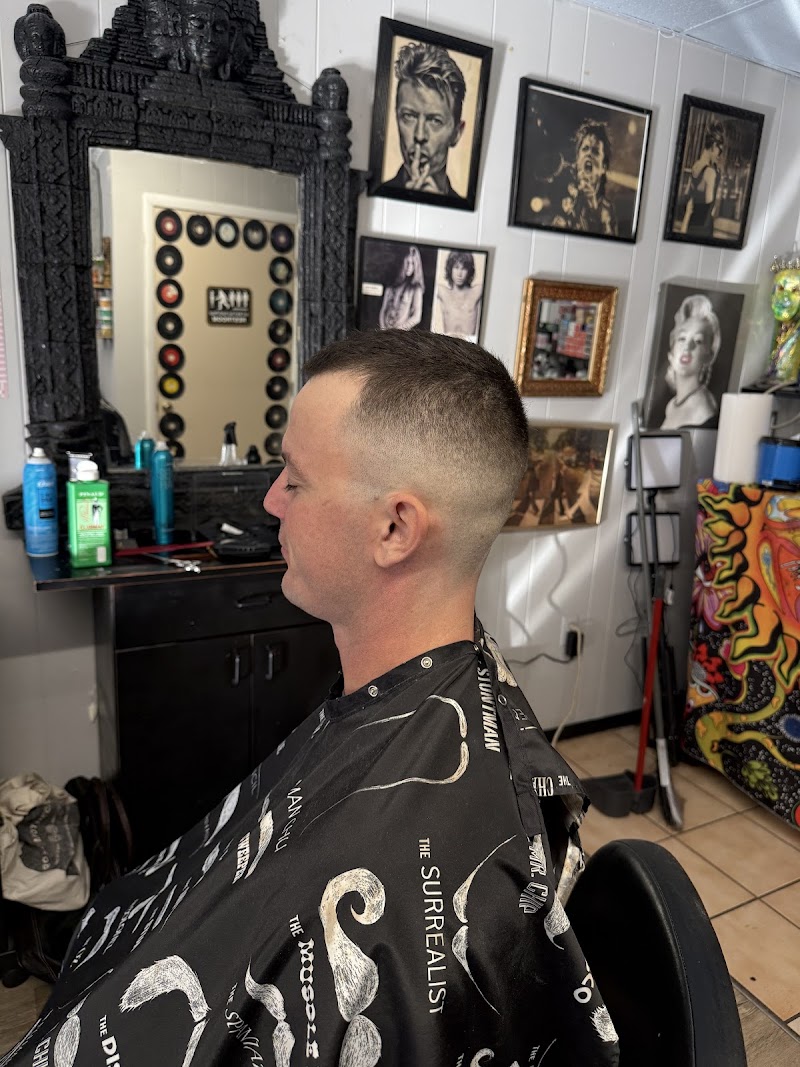 Snip Happens photo 5