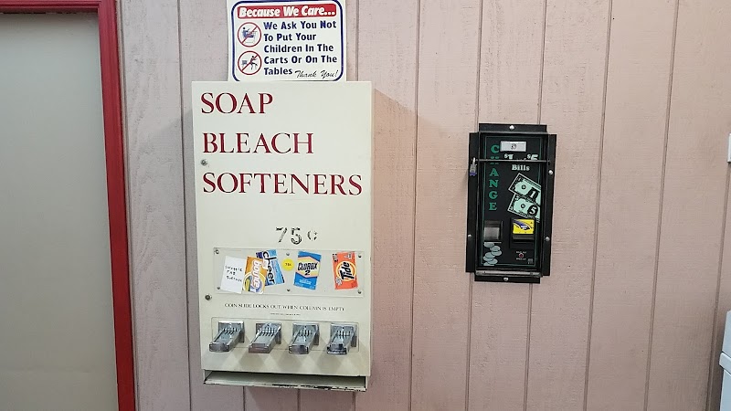 EZ Wash Laundromat photo 5