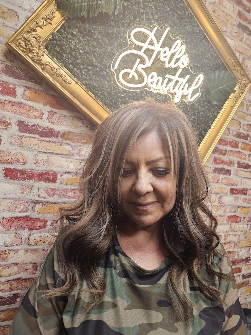 Studio Jörd & HAIRbnB Hair Extension Rental- Hair Salon photo 4