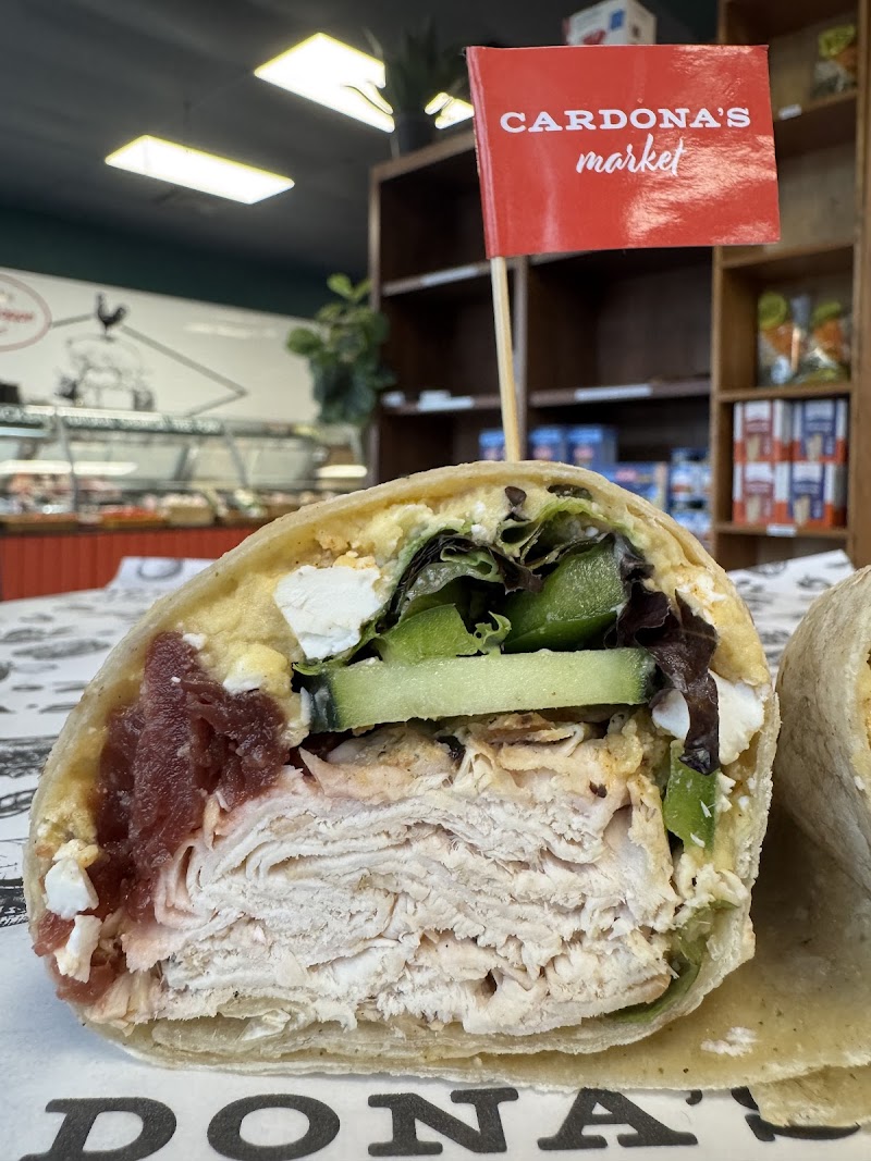 Cardona's Saratoga Market photo 3