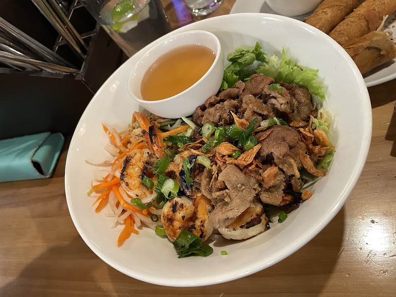 Pho 5-10 photo 4