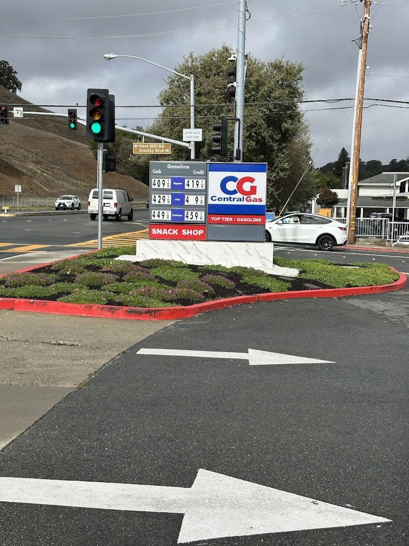 Photo of Central Gas