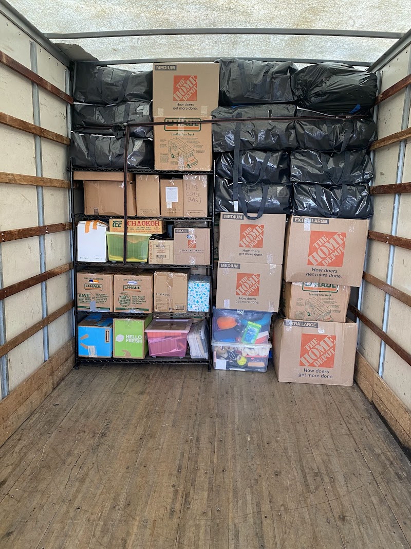 ACDC MOVERS photo 4