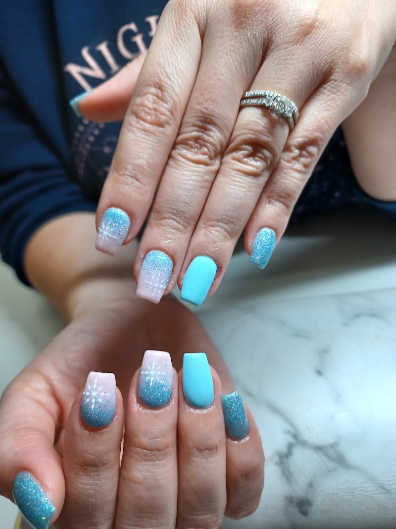 Envision Nails LLC photo 2