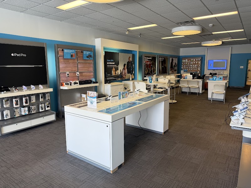 AT&T Store photo 3