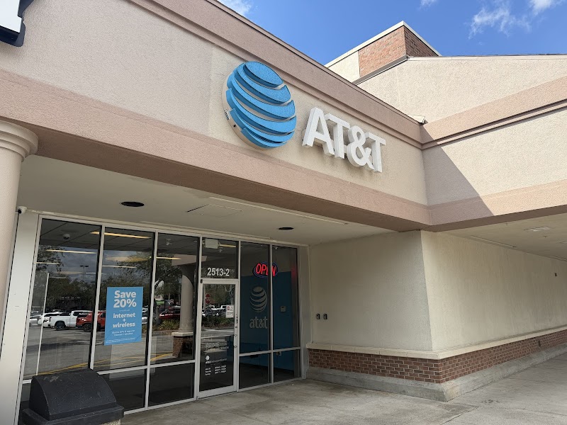 AT&T Store photo 4