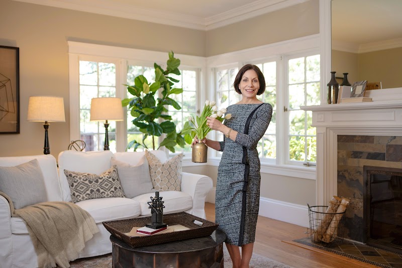 Mary Ann Teixeira | Realtor photo 4