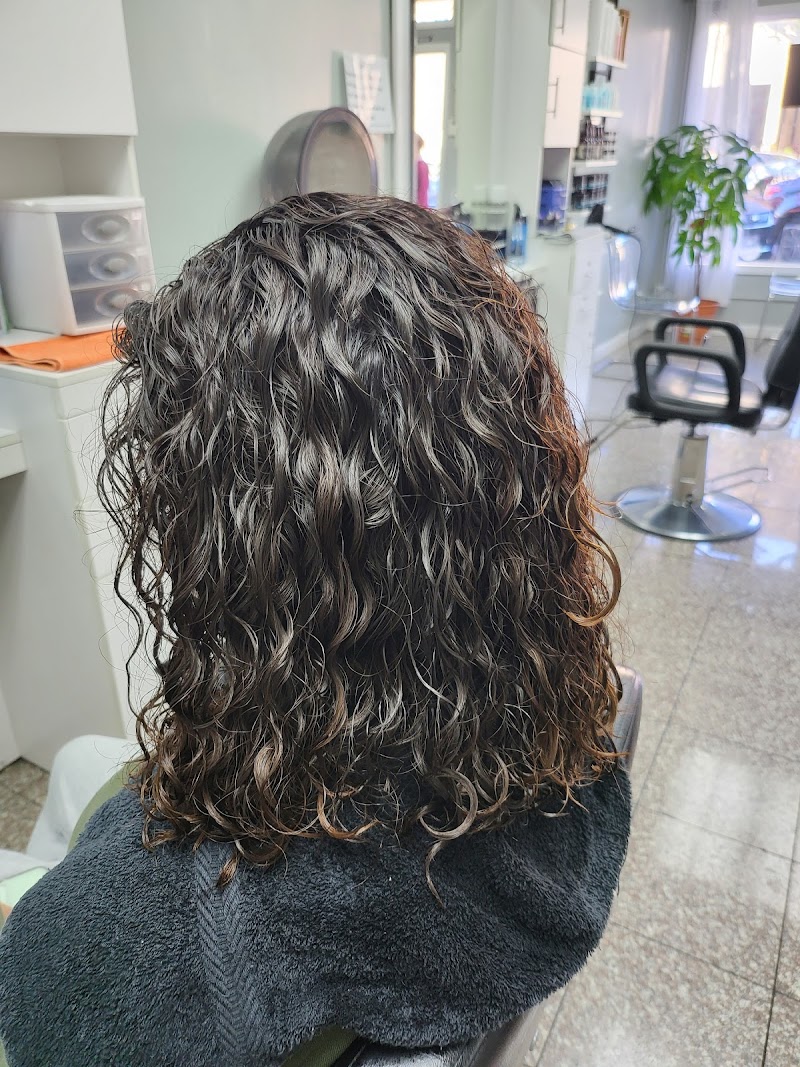 Estilo Beauty Salon photo 5