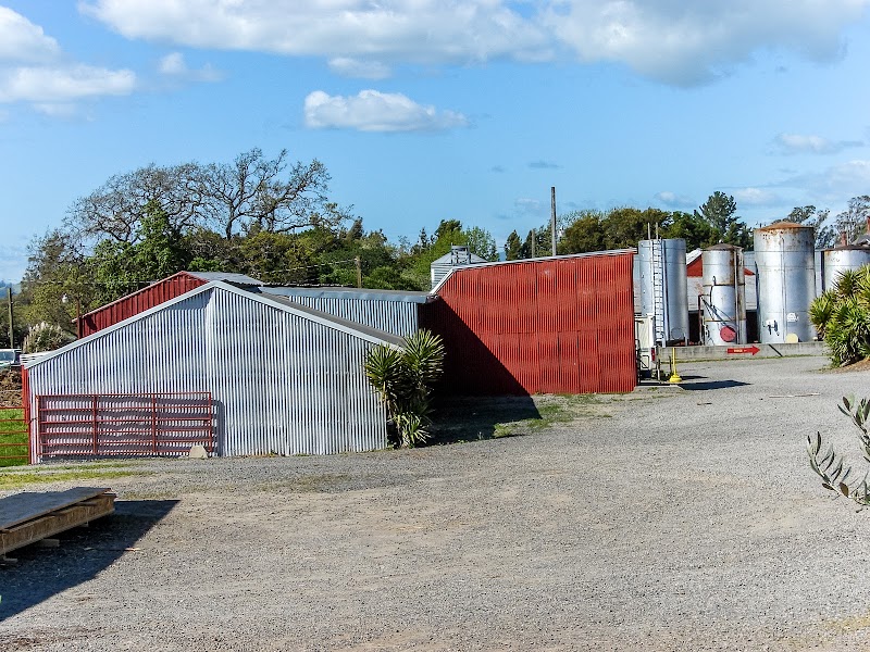 North Bay Hay & Grain photo 2