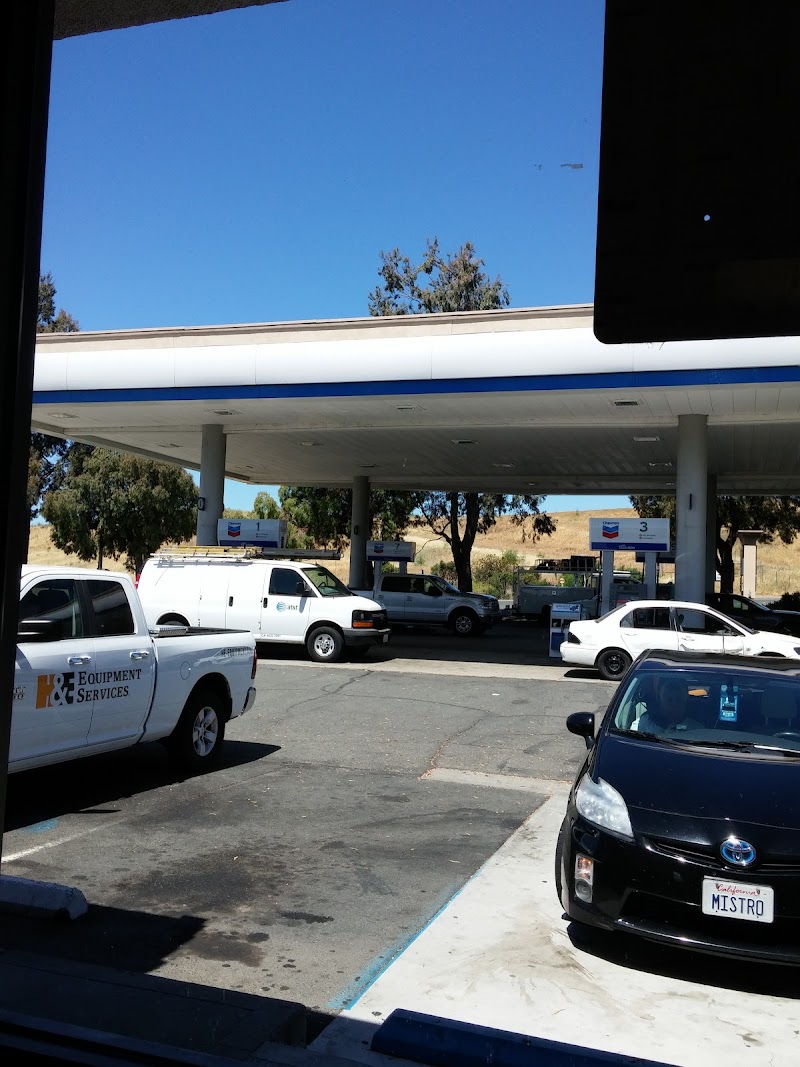 GAS CITY LAKE HERMAN CARDLOCK photo 3