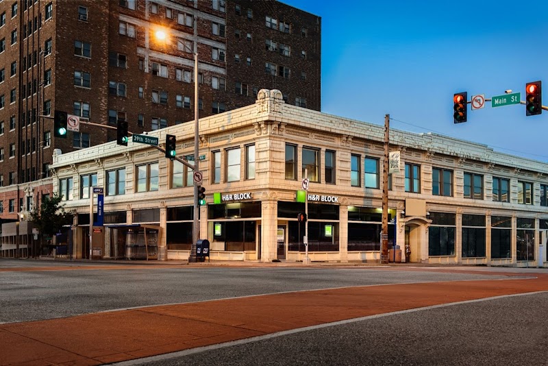 H&R Block photo 3