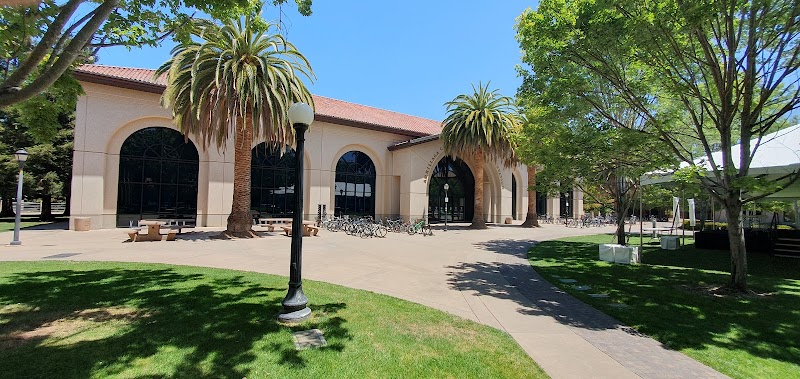 Stanford Institute for Economic Policy Research photo 4