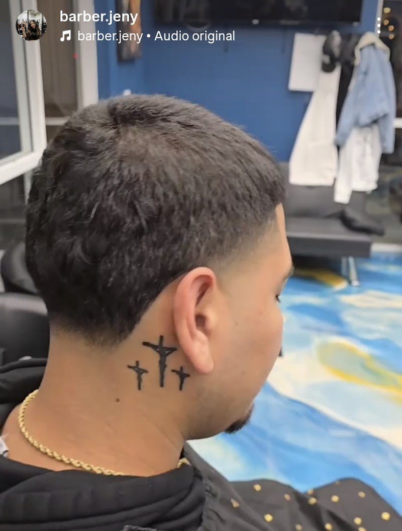 The Barber Jeny photo 3