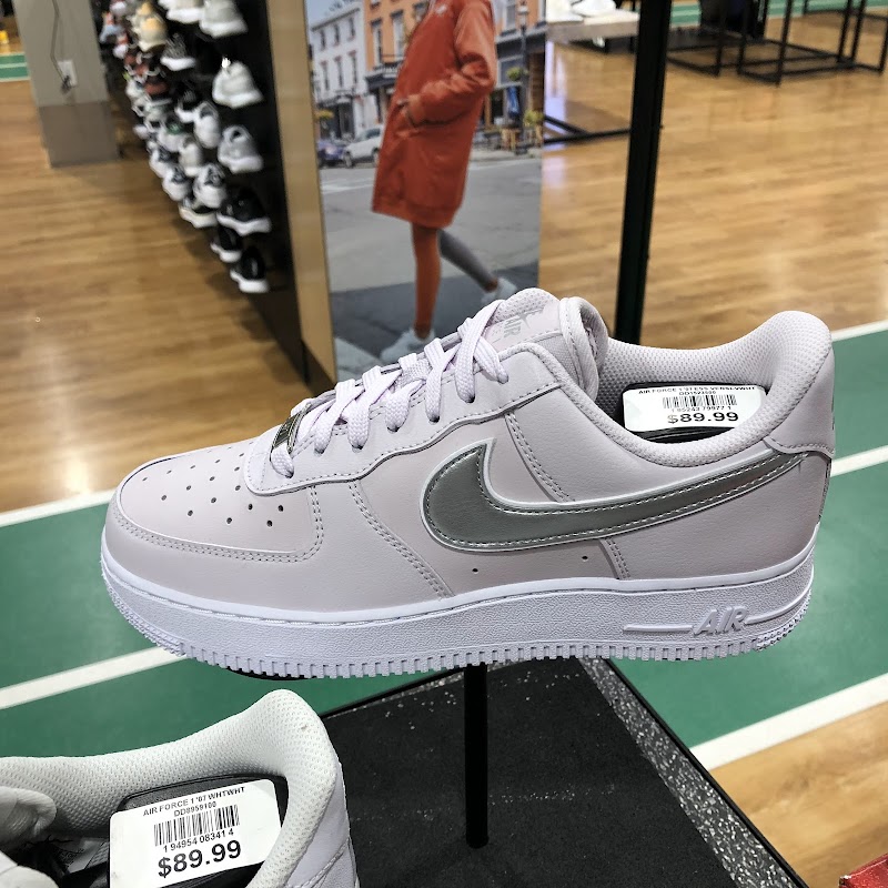 DICK'S Sporting Goods photo 5