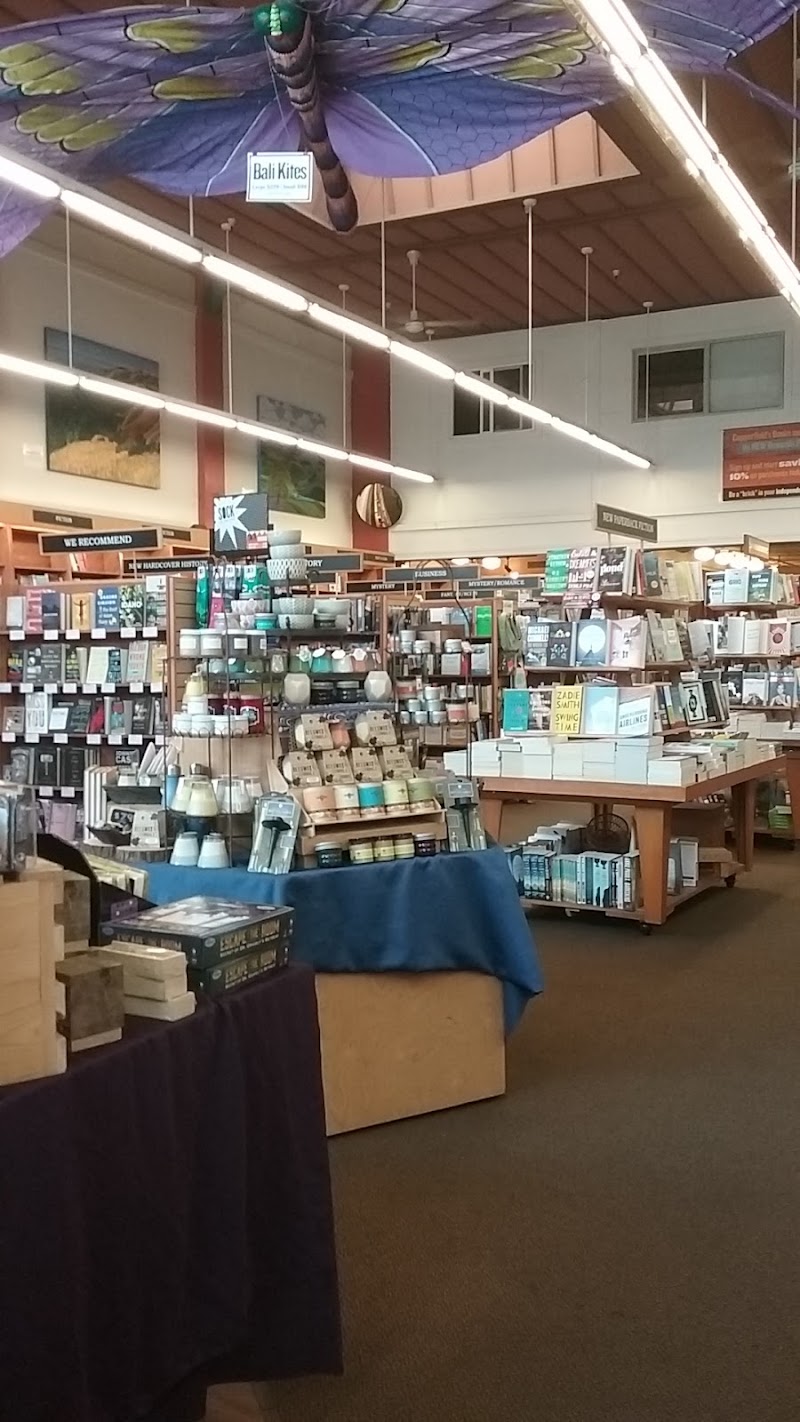 Copperfield's Books photo 2