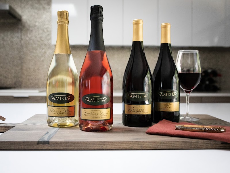 Photo of Amista Vineyards