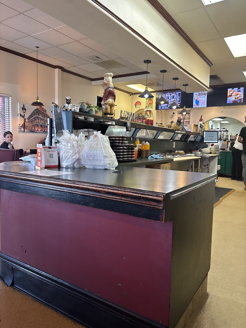 Bear West BBQ & Soul Food photo 4