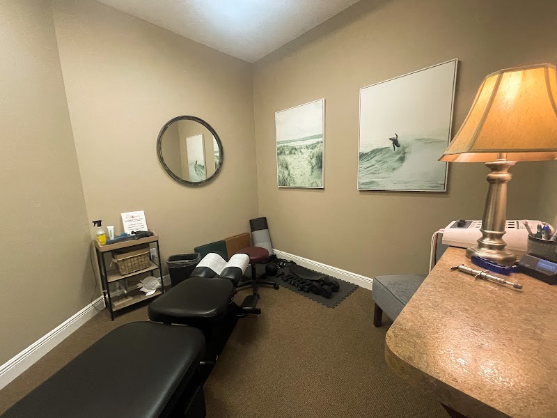 True Healing Chiropractic (Lakes Chiropractic and Wellness) photo 2