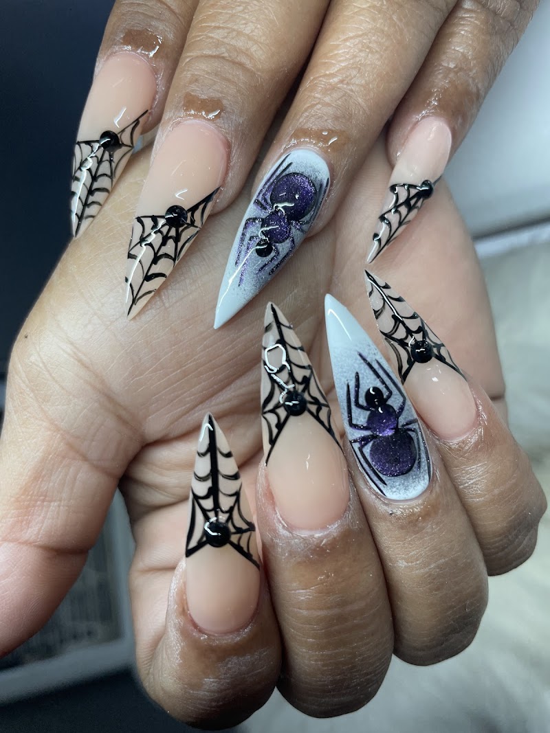 Cali Nails and Spa photo 3