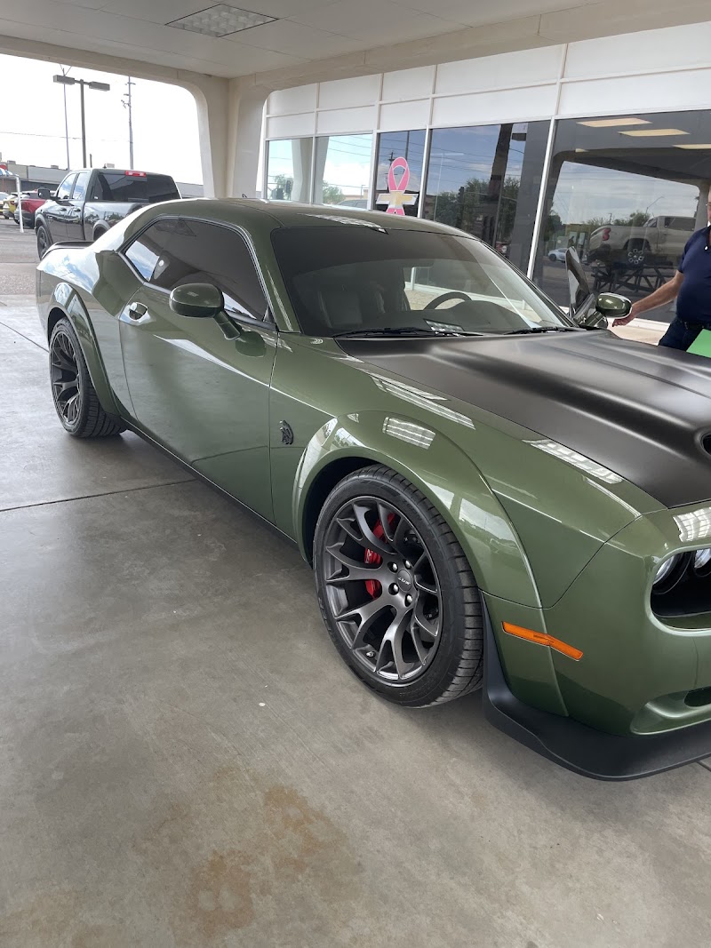 Carvana Chrysler Dodge Jeep RAM of Casa Grande photo 3