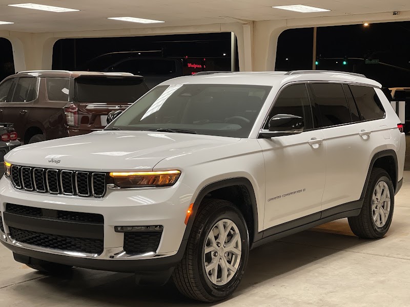 Carvana Chrysler Dodge Jeep RAM of Casa Grande photo 2