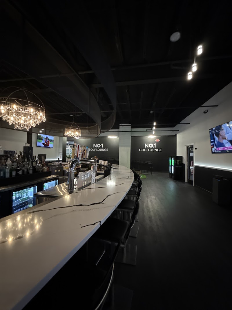 No.1 Golf Lounge photo 2