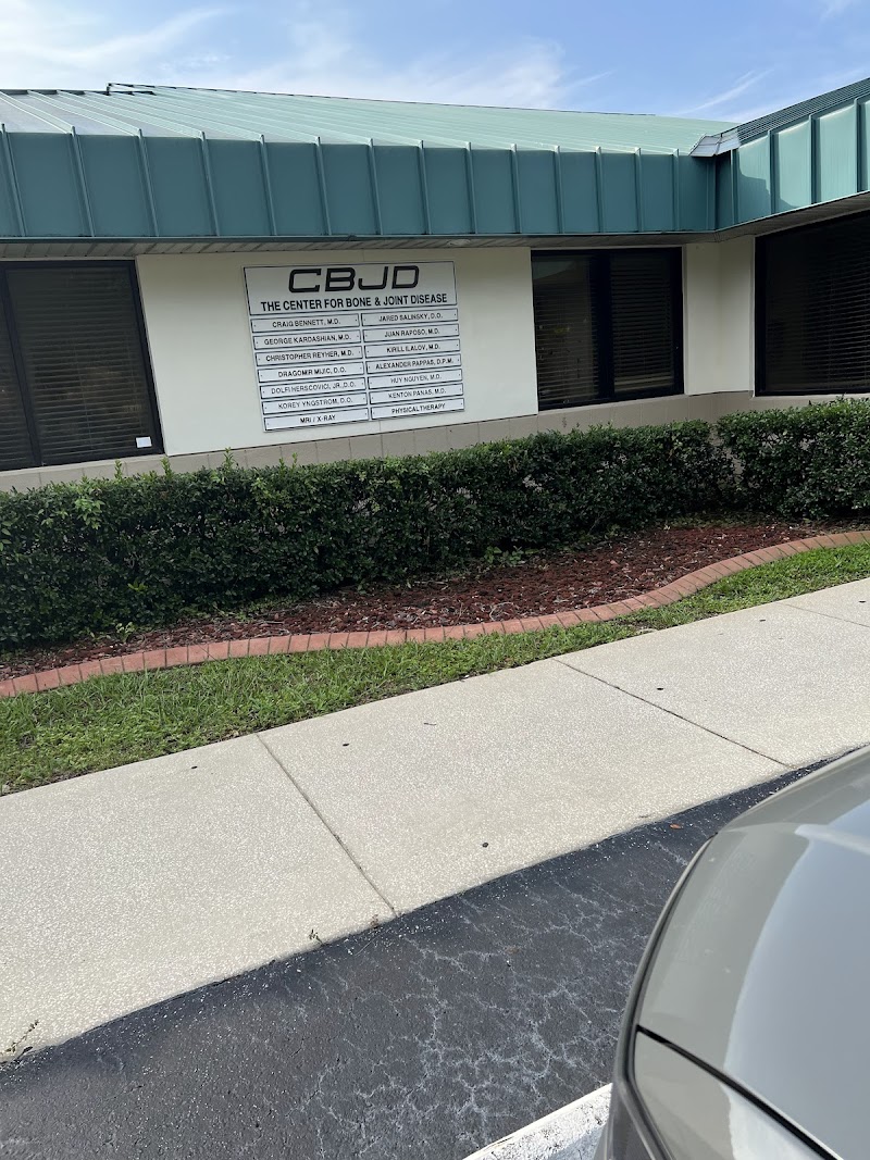 The Center For Bone And Joint Disease photo 4