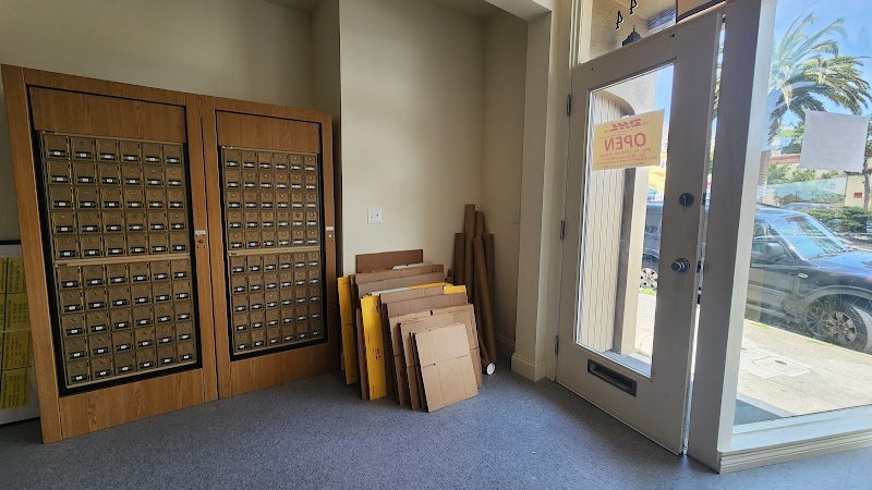 DHL Express Service Point Daly City photo 4