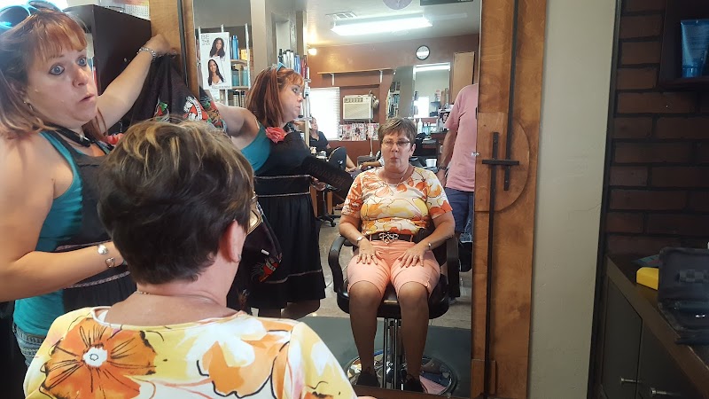 Alluring Image Salon photo 2