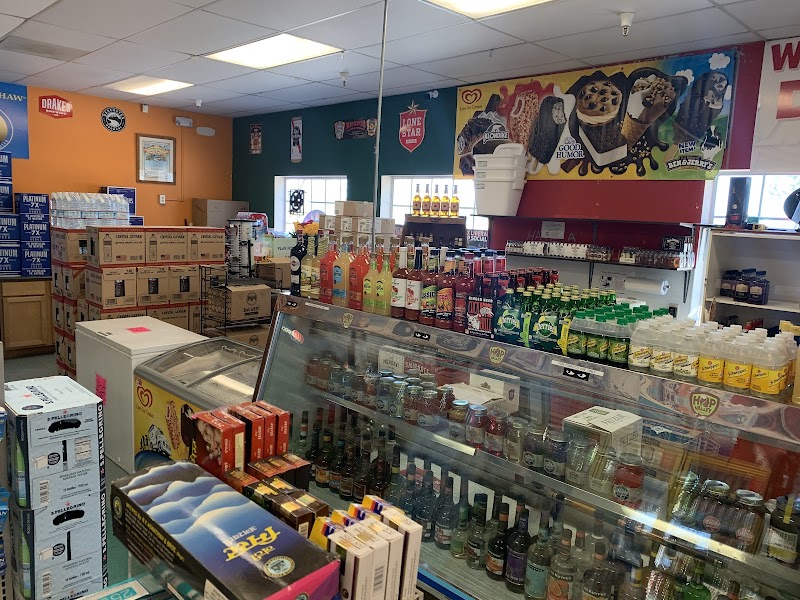 D & D Liquor photo 3