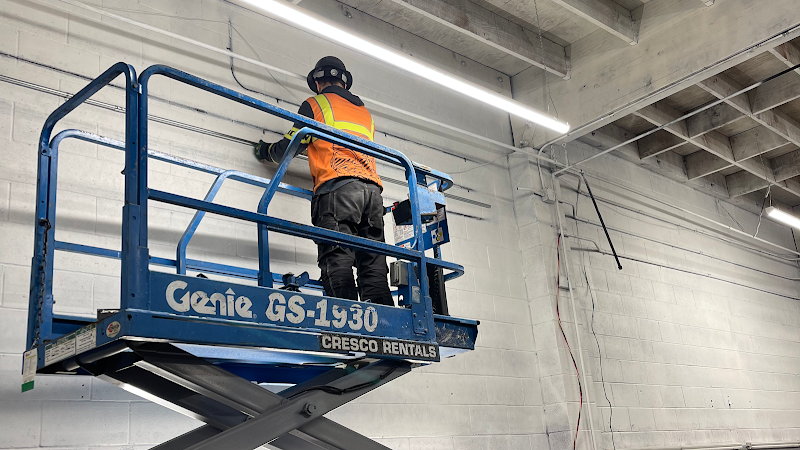 Bay Area Spotlight Electric photo 2