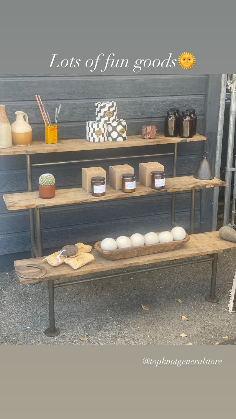 Top Knot Salon & General Store photo 4