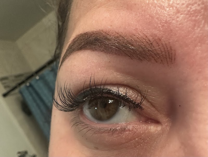 FroggyBrowkins Permanent Makeup Studio photo 2