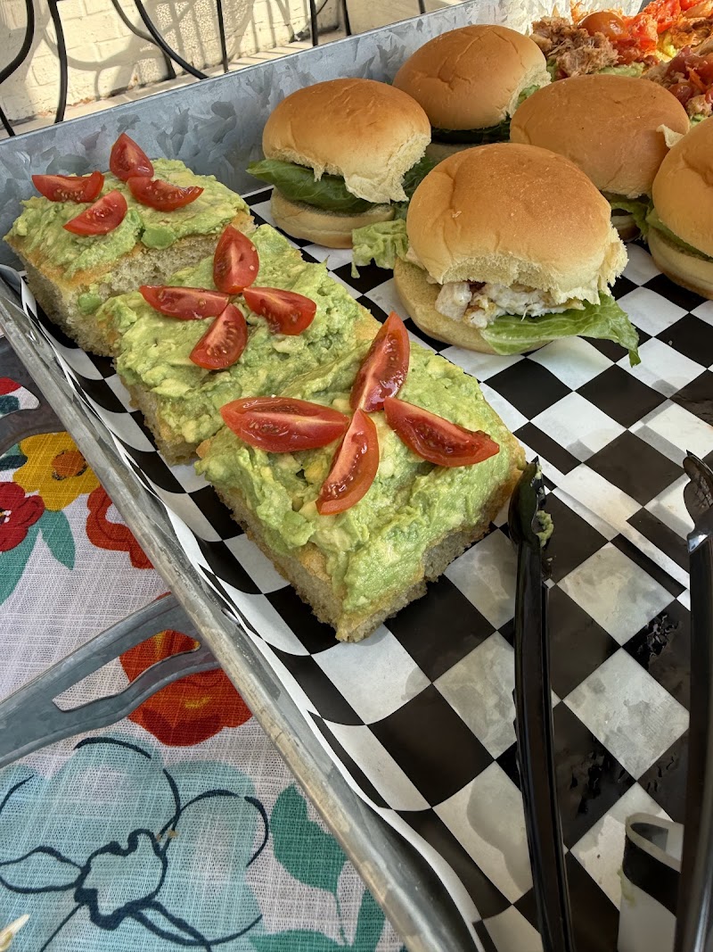 Grump's Cafe photo 2