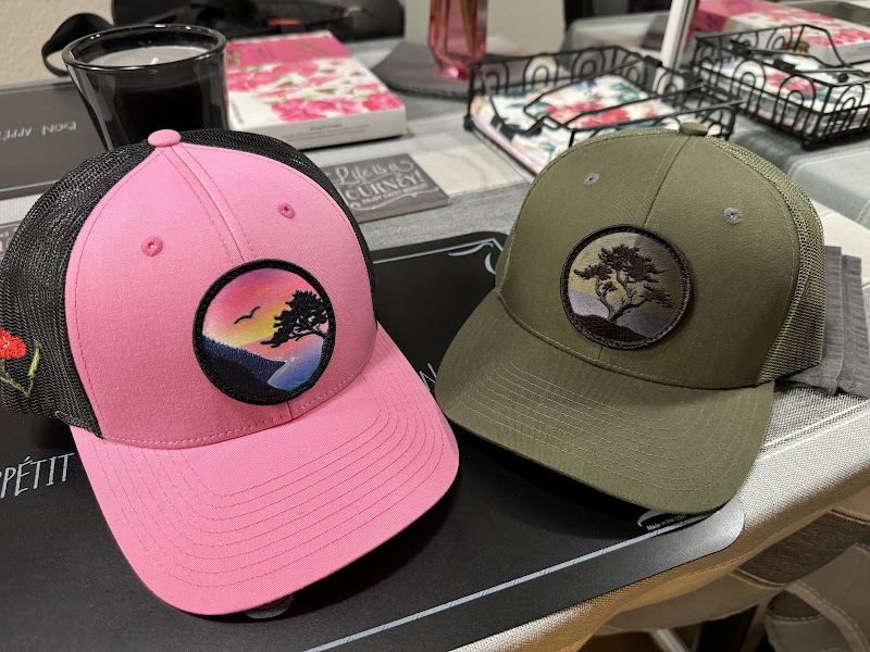 Tommy Breeze Art & Apparel photo 4