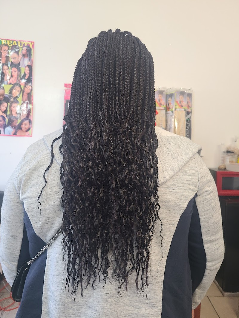 Photo of Olga Hair Braids