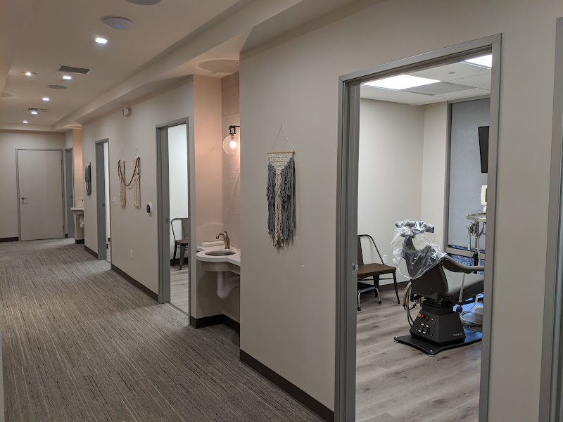 Photo of Kian Farzaneh, DDS