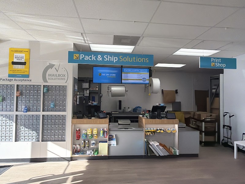 The UPS Store photo 2