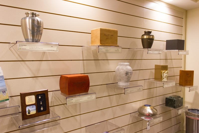 Loyless Funeral Homes photo 3