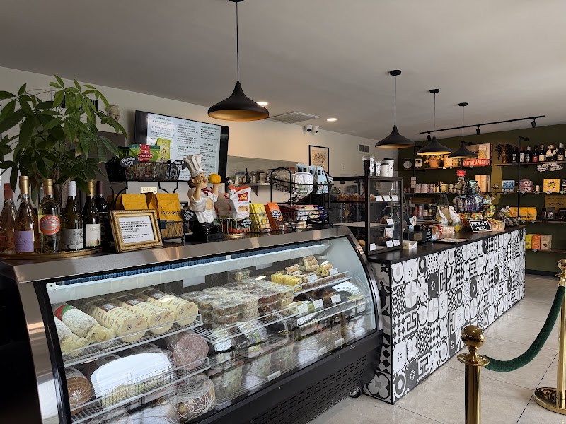 Lake Powell Italian Deli photo 5