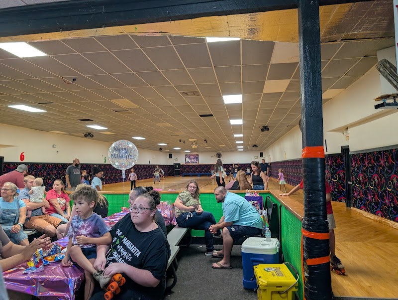 Eddie's Roller Rink photo 4
