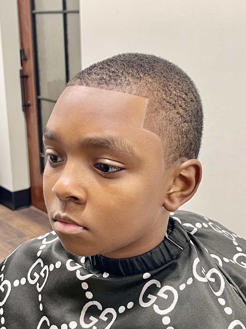 Photo of N-Vince-ble Cutz