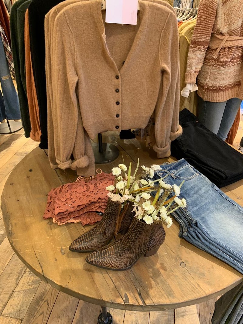 Free People photo 5
