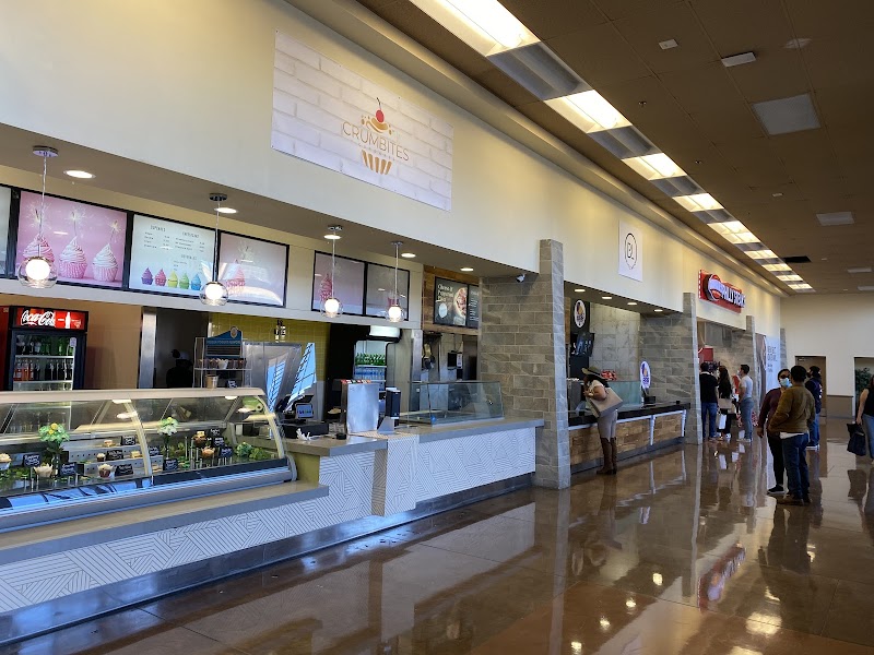 Phoenix Premium Outlets photo 2