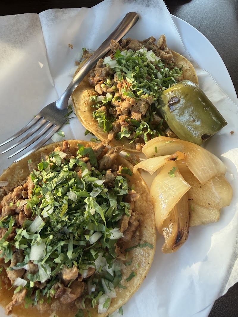 Tacos El Compa photo 2