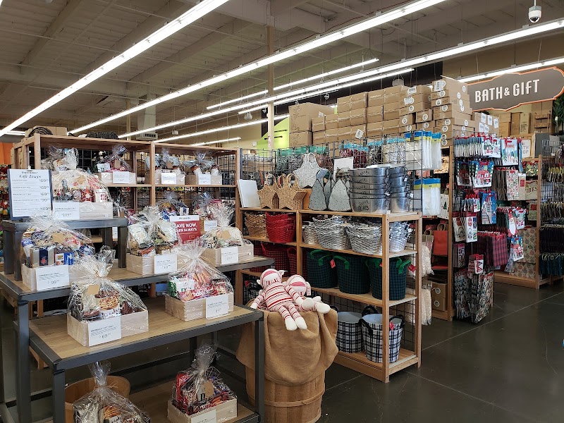 World Market photo 2
